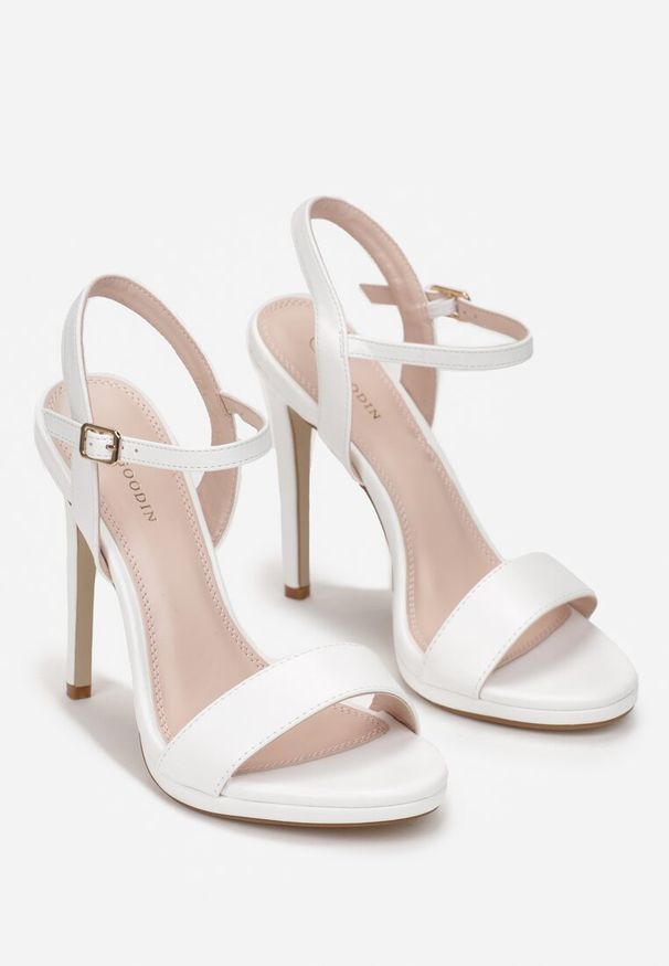 Renee - Białe Sandały z Otwartym Noskiem na Szpilce Nedora. Nosek buta: otwarty. Kolor: biały. Obcas: na szpilce. Styl: elegancki
