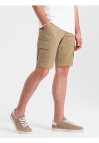Ombre Clothing - Jednokolorowe męskie szorty z kieszeniami cargo – piaskowe V1. Okazja: na co dzień. Materiał: bawełna, elastan, poliester, materiał. Długość: krótkie. Wzór: gładki, aplikacja, haft, jednolity. Sezon: lato. Styl: wakacyjny, casual #9