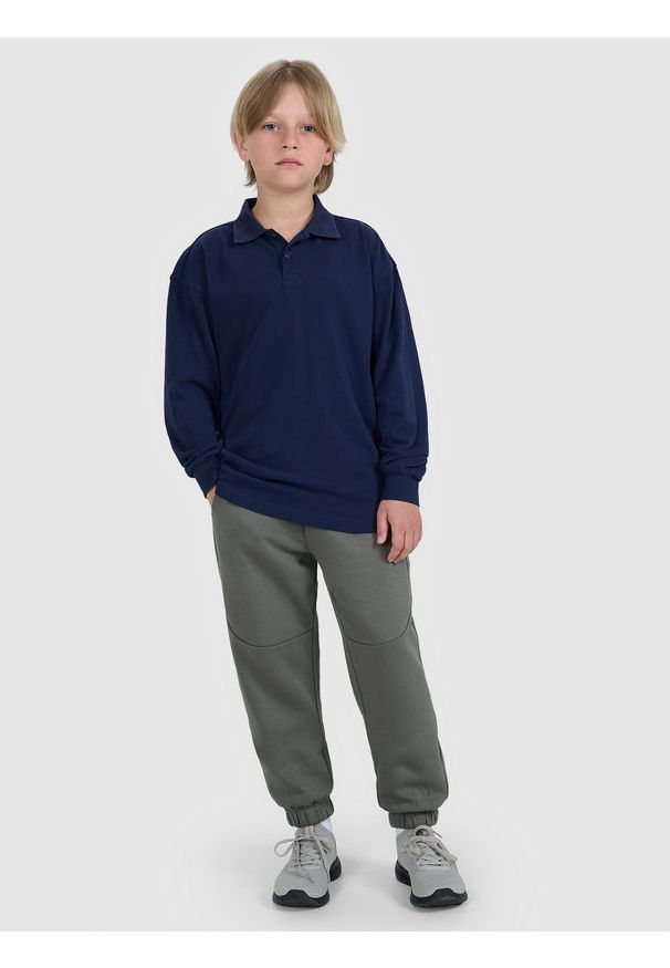 4f - 4F Longsleeve polo regular chłopięcy - granatowy 122 (6-7 lat). Okazja: na co dzień. Typ kołnierza: polo. Kolor: niebieski. Długość: długie. Wzór: gładki, ze splotem. Materiał: jersey, bawełna, materiał. Długość rękawa: długi rękaw. Sezon: lato. Styl: casual, elegancki, sportowy, klasyczny