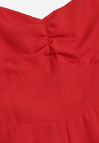 Born2be - Czerwona Rozkloszowana Sukienka na Wiązanych Ramiączkach z Rozcięciem Kalora. Kolor: czerwony. Materiał: tkanina. Długość rękawa: na ramiączkach. Wzór: gładki. Długość: maxi #5