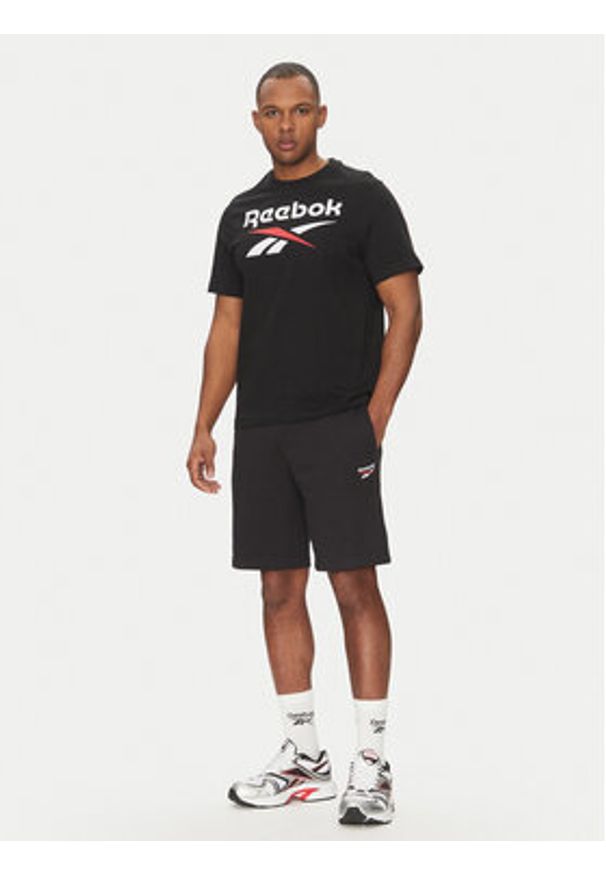 Reebok Szorty sportowe 100221791 Czarny Regular Fit. Kolor: czarny. Materiał: syntetyk. Styl: sportowy