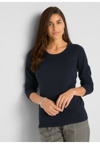 bonprix - Sweter basic z bawełny z recyklingu. Okazja: na co dzień. Kolor: niebieski. Materiał: bawełna. Wzór: prążki, gładki, ze splotem. Styl: casual