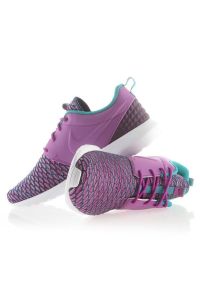 Buty Nike Roshe Nm Flyknit Prm M 746825-500 fioletowe. Kolor: fioletowy. Materiał: materiał, syntetyk. Szerokość cholewki: normalna. Model: Nike Roshe #3