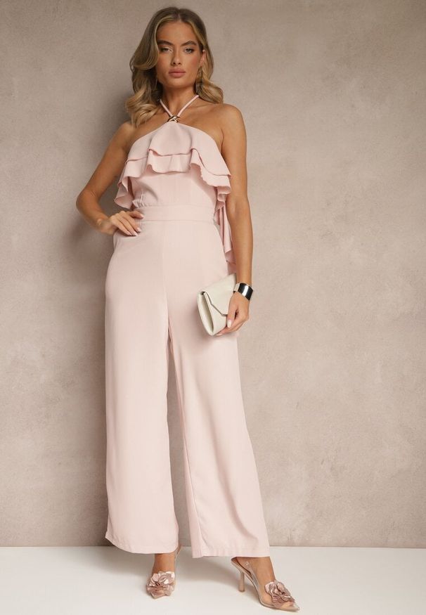 Renee - Różowy Asymetryczny Kombinezon Ozdobiony Metaliczną Aplikacją Tilfina. Okazja: na imprezę. Kolor: różowy. Wzór: aplikacja