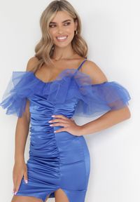 Born2be - Granatowa Sukienka Mini na Cienkich Ramiączkach z Falbankami Ghomia. Typ kołnierza: kołnierz z falbankami. Kolor: niebieski. Materiał: materiał. Długość rękawa: na ramiączkach. Długość: mini #2