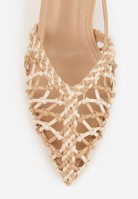 Renee - Ciemnobeżowe Czółenka na Szpilce z Ażurową Szydełkową Cholewką Navioil. Zapięcie: pasek. Kolor: beżowy. Materiał: satyna, len. Wzór: ażurowy. Obcas: na szpilce. Wysokość obcasa: średni #8