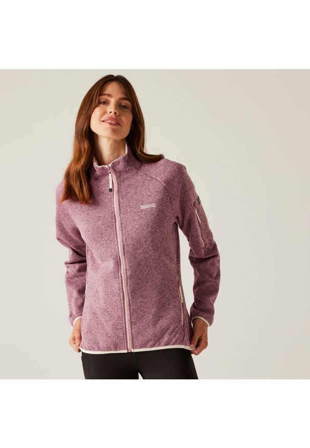 Regatta - Polar turystyczny damski Ravenhill. Kolor: fioletowy. Materiał: polar. Sport: turystyka piesza