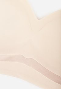 Renee - Beżowy Biustonosz Ozdobiona Przezroczystymi Wstawkami z Usztywnieniem Seanael. Kolor: beżowy. Materiał: dresówka. Rodzaj stanika: przezroczysty. Wzór: aplikacja #2