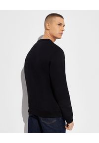 Burberry - BURBERRY - Czarna bluza z grafiką. Kolor: czarny. Materiał: bawełna. Długość rękawa: długi rękaw. Długość: długie. Wzór: nadruk #4