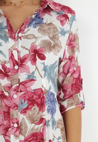 Born2be - Biała Sukienka Koszulowa z Rozcięciem w Kwiaty Vethere. Kolor: biały. Długość rękawa: długi rękaw. Wzór: kwiaty. Typ sukienki: koszulowe. Styl: elegancki. Długość: maxi #2