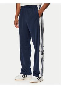 Adidas - adidas Spodnie dresowe Adibreak Classic KD1515 Granatowy Regular Fit. Kolor: niebieski. Materiał: syntetyk #1