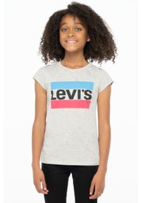 Levi's® - Levi's T-shirt dziecięcy kolor szary. Okazja: na spotkanie biznesowe, na co dzień. Kolor: szary. Materiał: dzianina. Długość rękawa: krótki rękaw. Długość: krótkie. Wzór: nadruk. Styl: biznesowy, casual