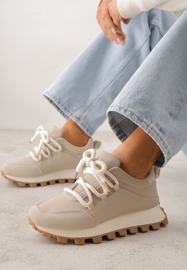 Born2be - Beżowe Sneakersy na Grubej Tłoczonej Podeszwie Zerda. Okazja: na co dzień. Kolor: beżowy. Materiał: jeans