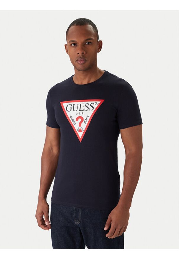 Guess T-Shirt M2YI71 I3Z14 Granatowy Slim Fit. Kolor: niebieski. Materiał: bawełna