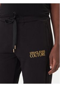 Versace Jeans Couture Spodnie dresowe 80HAAT01 CF01T Czarny Regular Fit. Kolor: czarny. Materiał: bawełna #4