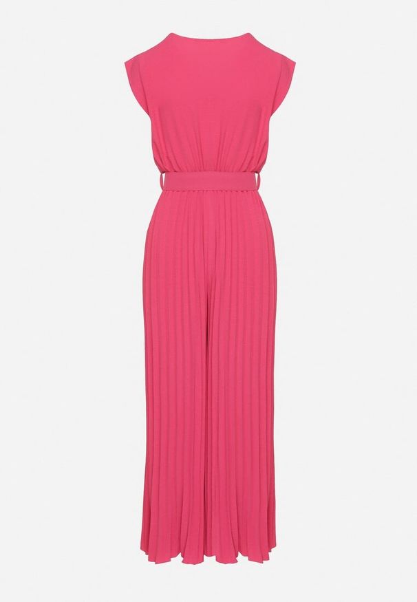 Born2be - Fuksjowy Kombinezon o Kopertowym Kroju z Plisami i Paskiem w Talii Salivania. Okazja: na ślub cywilny, na imprezę, na wesele, na studniówkę. Kolor: różowy. Styl: klasyczny, elegancki