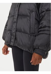 TwinSet - TWINSET Kurtka zimowa 242TP2300 Czarny Loose Fit. Kolor: czarny. Materiał: syntetyk. Sezon: zima