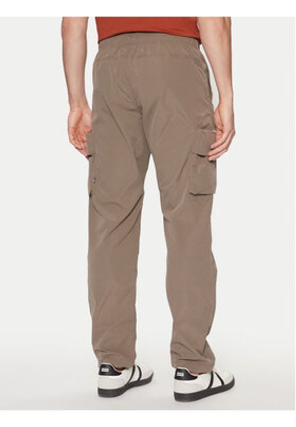 Jack & Jones Spodnie materiałowe Kane 12269391 Brązowy Relaxed Fit. Kolor: brązowy. Materiał: syntetyk