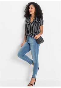 bonprix - Bluzka z krótkim rękawem z czystej wiskozy. Typ kołnierza: dekolt w serek. Kolor: czarny. Materiał: wiskoza. Długość rękawa: krótki rękaw. Długość: krótkie. Wzór: nadruk. Styl: elegancki #3