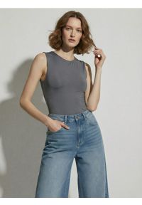 Sinsay - Body bez rękawów - szary. Kolor: szary. Długość rękawa: bez rękawów #1