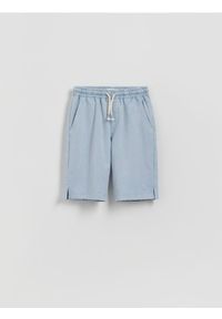 Reserved - Szorty bermudy - jasnoniebieski. Kolor: niebieski. Materiał: dzianina, bawełna #1