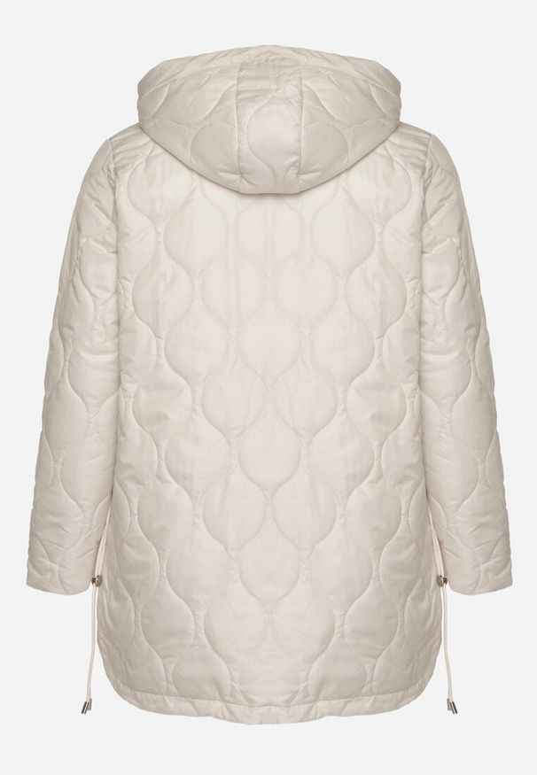 Born2be - Jasnobeżowa Kurtka Pudełkowa z Pikowaniem i Odpinanym Kapturem Annaloria. Okazja: na spacer, na co dzień. Kolekcja: plus size. Kolor: beżowy. Styl: casual