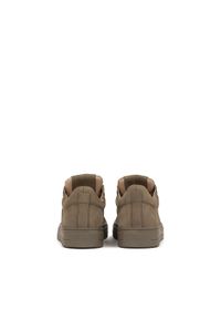 Kazar - Sneakersy męskie na grubej podeszwie w kolorze khaki. Okazja: na spacer, do pracy. Kolor: zielony. Materiał: nubuk. Szerokość cholewki: normalna. Sport: wspinaczka, turystyka piesza #4