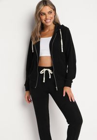 Born2be - Czarny Komplet Dresowy z Bawełną Bluza na Suwak z Kapturem Spodnie z Gumką w Pasie Ilmeria. Kolor: czarny. Materiał: bawełna, dresówka
