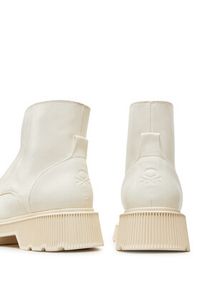 United Colors of Benetton - United Colors Of Benetton Trapery 8H6DDD038 Écru. Materiał: skóra #4