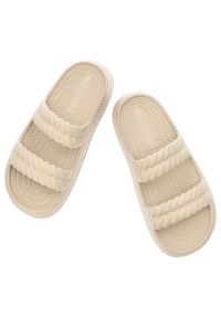 Beżowe Klapki S.Barski Modne Obuwie Damskie. Okazja: na co dzień. Kolor: beżowy. Wzór: paski. Sezon: lato. Styl: casual #4