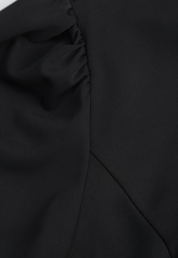 Born2be - Czarna Elegancka Sukienka VICES o Rozkloszowanym Kroju z Krótkim Rękawem Aezith. Okazja: na ślub cywilny, na komunię, na wesele. Kolor: czarny. Długość rękawa: krótki rękaw. Typ sukienki: proste, rozkloszowane. Styl: elegancki