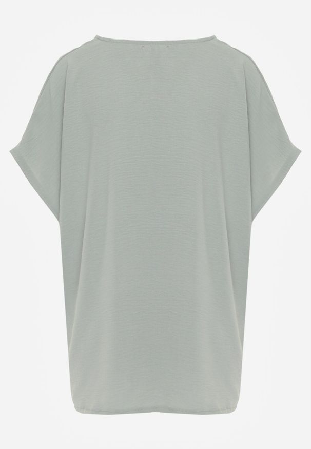 Born2be - Jasnozielona Bluzka z Bawełną o Nietoperzowym Kroju z Guzikami Mistwin. Okazja: do pracy, na co dzień. Kolor: zielony. Materiał: bawełna. Styl: klasyczny, casual