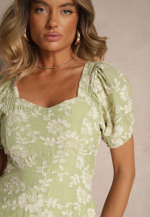 Renee - Zielona Sukienka w Kwiaty z Bufiastymi Rękawami Deviriel. Okazja: na co dzień. Typ kołnierza: dekolt kwadratowy. Kolor: zielony. Wzór: kwiaty. Typ sukienki: proste. Styl: klasyczny, casual