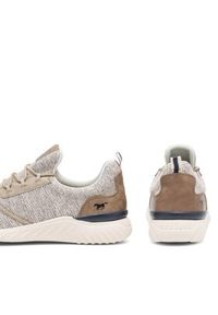 Mustang Sneakersy 4132-311 Beżowy. Kolor: beżowy. Materiał: materiał #5