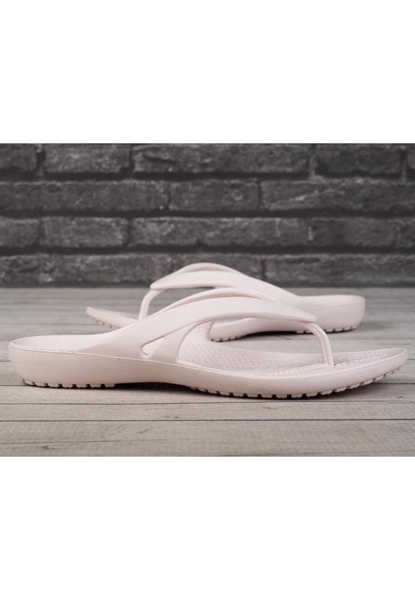 Japonki damskie sportowe Crocs KADEE II FLIP. Kolor: różowy. Styl: sportowy
