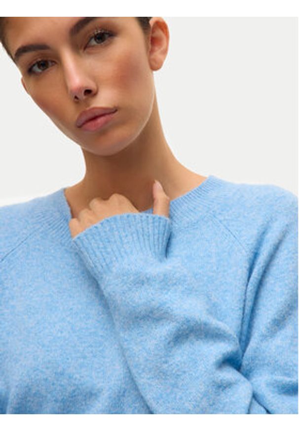 Vero Moda Sweter Doffy 10201022 Błękitny Regular Fit. Kolor: niebieski. Materiał: syntetyk