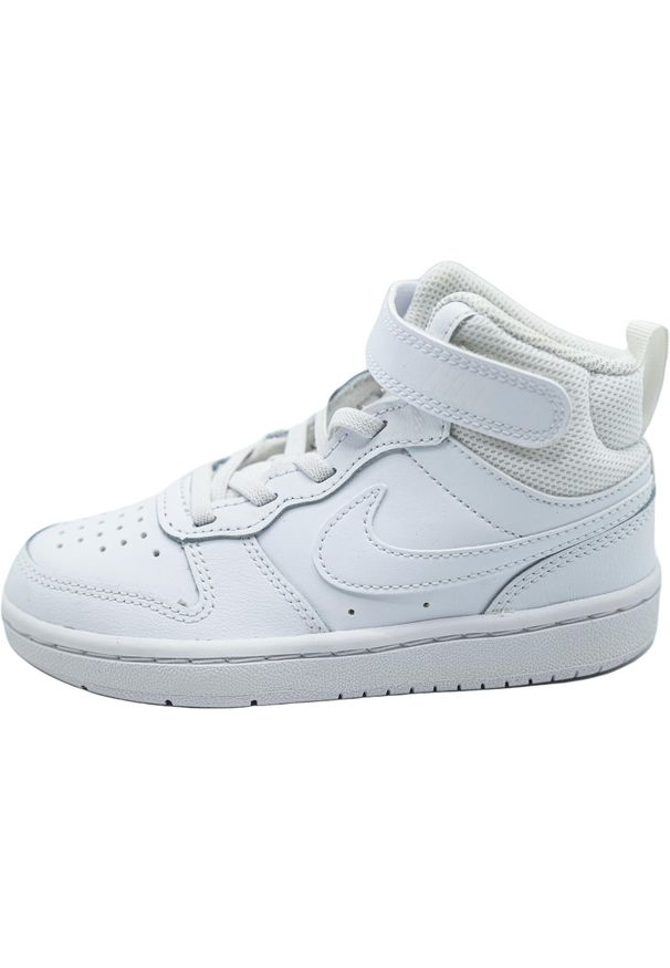 Buty do chodzenia dla dzieci Nike Court Borough Mid 2. Kolor: biały, wielokolorowy, beżowy. Materiał: tkanina, materiał, skóra, syntetyk. Model: Nike Court. Sport: turystyka piesza