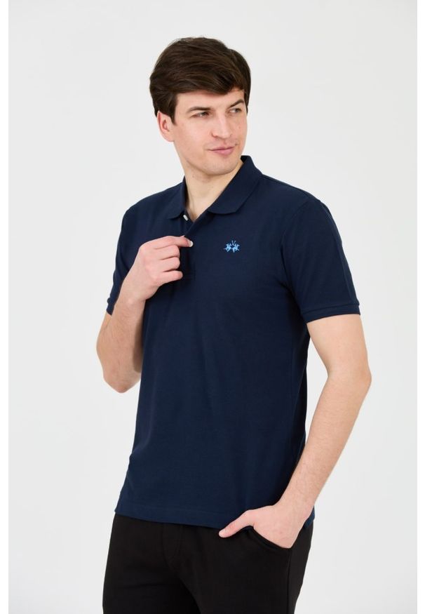 La Martina - LA MARTINA Granatowe męskie polo z małym logo, Rozmiar XXL. Typ kołnierza: polo. Kolor: niebieski