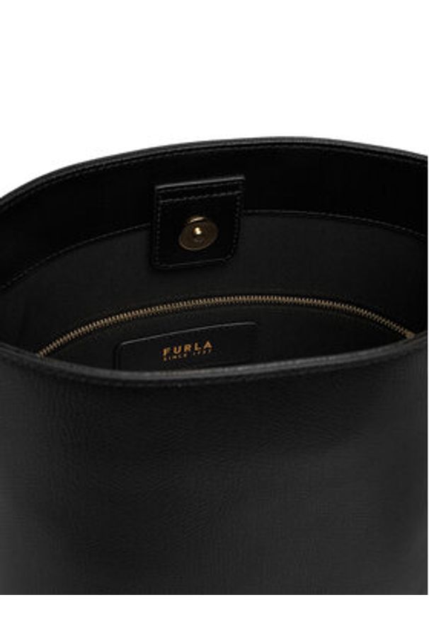 Furla Torebka Roxie S WB01875 ARE000 CN O6000 Czarny. Kolor: czarny. Materiał: skórzane