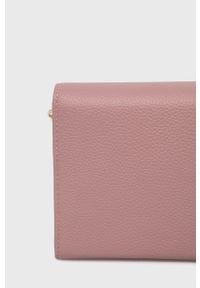 Trussardi Jeans - Trussardi Kopertówka kolor różowy. Kolor: różowy. Rodzaj torebki: na ramię #5