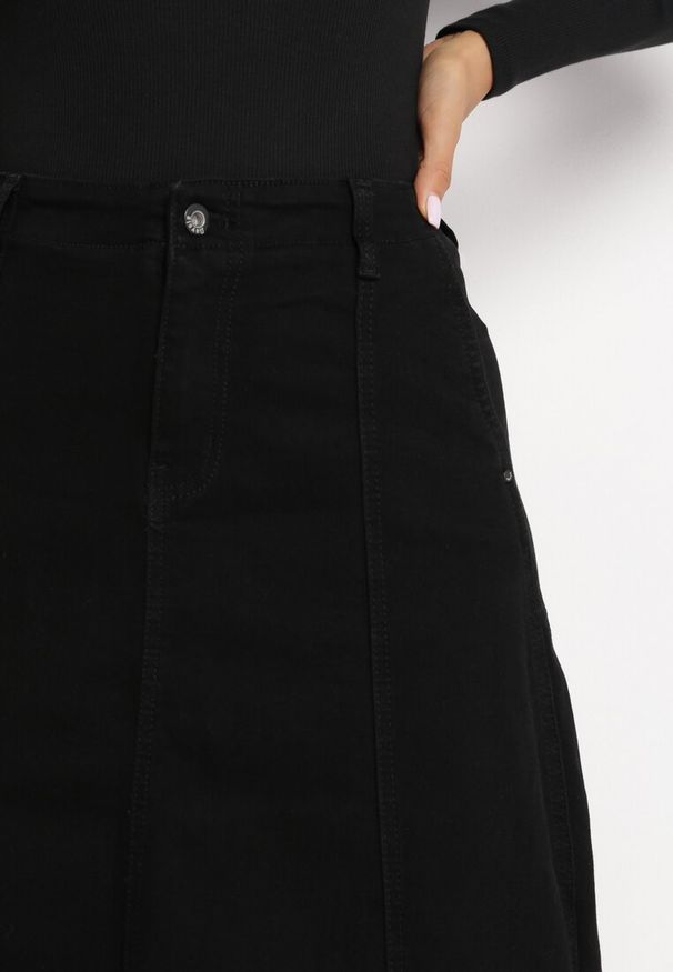Born2be - Czarna Spódnica Maxi Trapezowa Blovima. Okazja: na co dzień. Kolor: czarny. Materiał: tkanina, bawełna. Styl: casual, elegancki