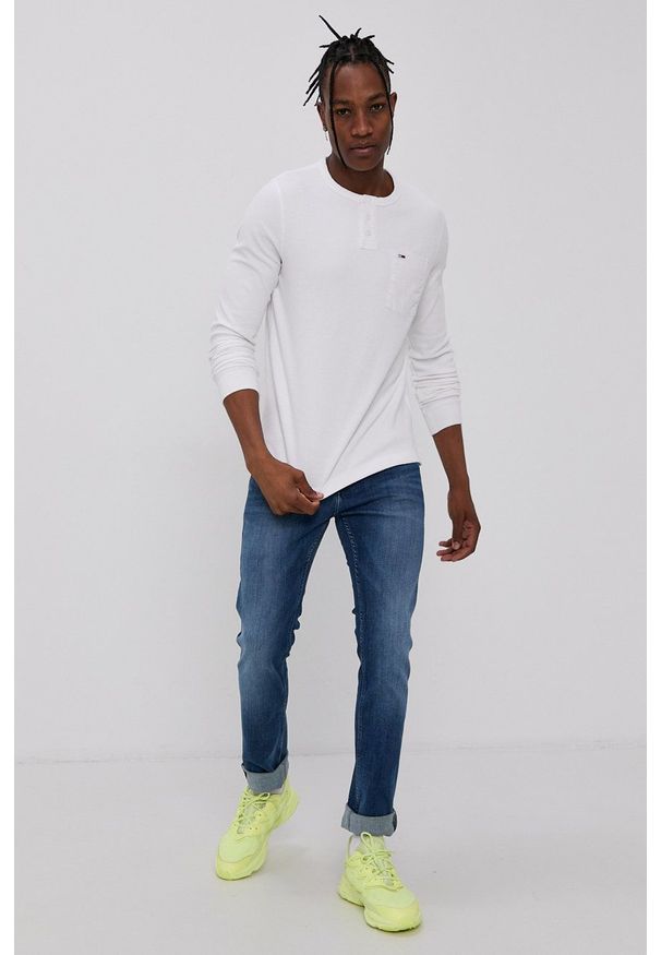 Tommy Jeans - Jeansy. Kolor: niebieski