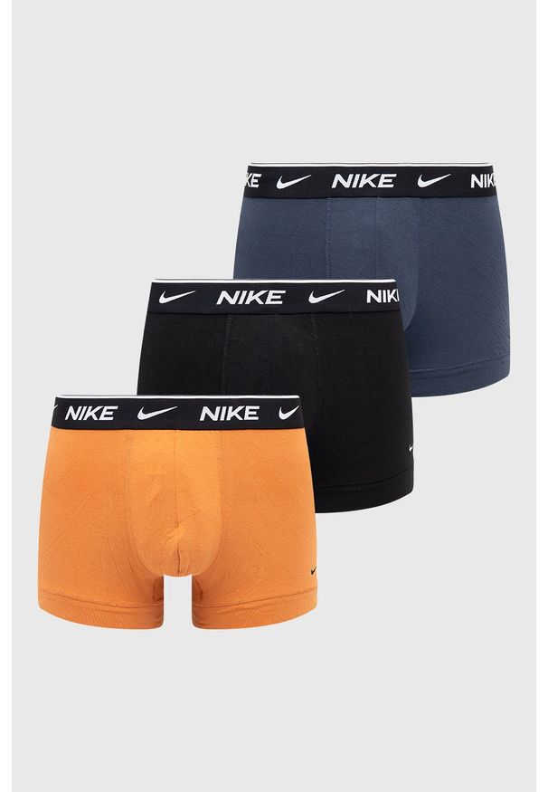 Nike bokserki (3-pack) kolor pomarańczowy. Kolor: pomarańczowy. Materiał: tkanina, skóra, włókno