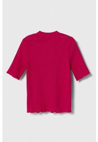 United Colors of Benetton t-shirt dziecięcy kolor różowy. Kolor: różowy. Materiał: dzianina. Styl: klasyczny #2