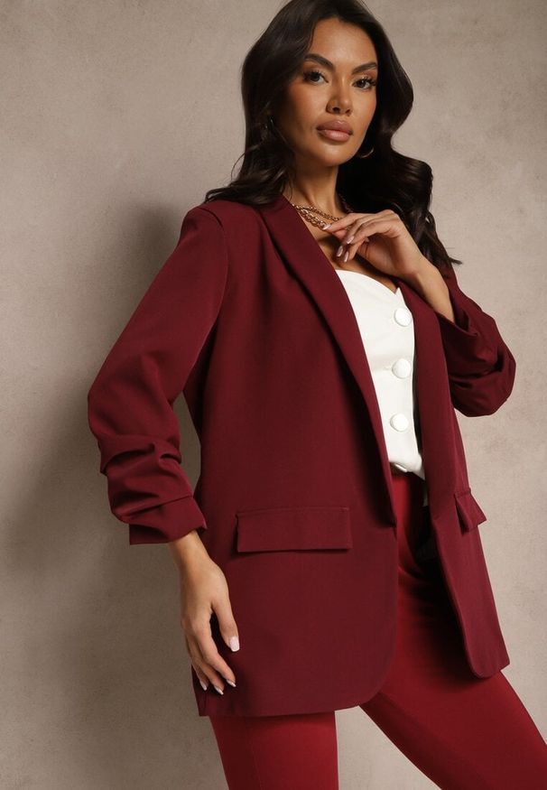 Renee - Bordowa Marynarka Orolea. Kolor: czerwony. Materiał: tkanina. Wzór: jednolity, gładki. Styl: elegancki