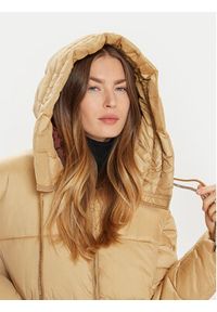 Gaudi Kurtka zimowa 421BD35018 Beżowy Regular Fit. Kolor: beżowy. Materiał: syntetyk. Sezon: zima #4