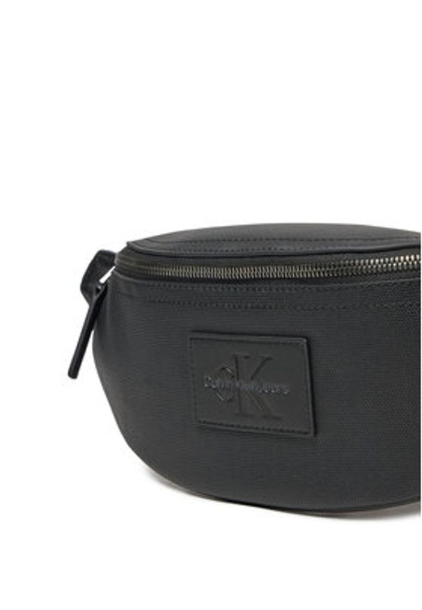 Calvin Klein Jeans Saszetka nerka K50K512998 Czarny. Kolor: czarny. Materiał: skóra