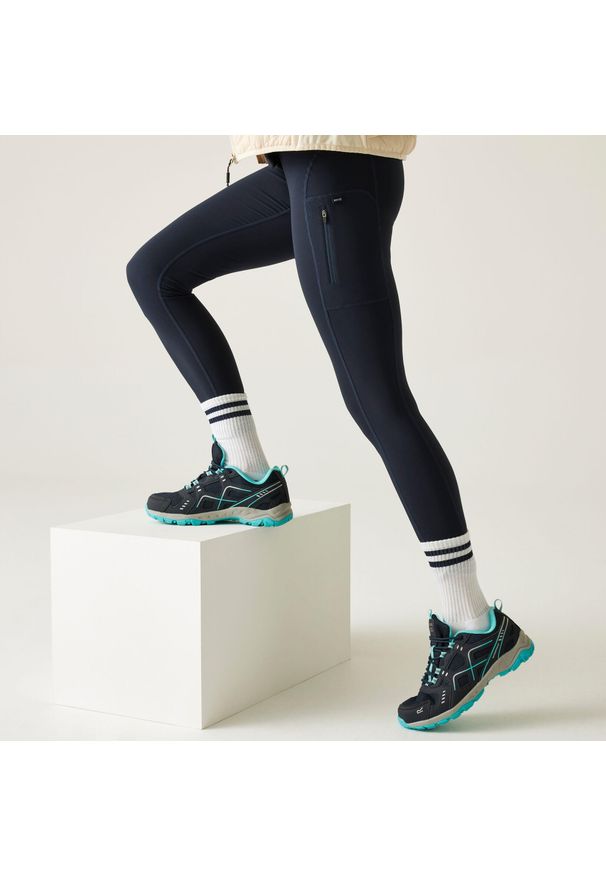 Regatta - Damskie legginsy turystyczne Monira. Kolor: czerwony. Materiał: materiał. Sport: turystyka piesza