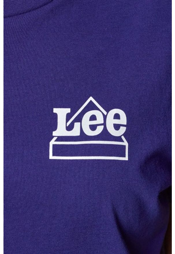 Lee - LEE MINI LOGO TEE DAMSKI T-SHIRT KOSZULKA Z KRÓTKIM RĘKAWEM BLUEPRINT L44KEPLH. Długość rękawa: krótki rękaw. Długość: krótkie