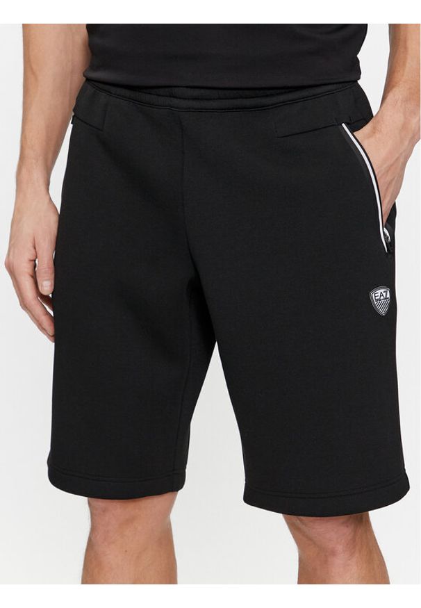 EA7 Emporio Armani Szorty sportowe 8NPS08 PJ4EZ 1200 Czarny Regular Fit. Kolor: czarny. Materiał: syntetyk. Styl: sportowy